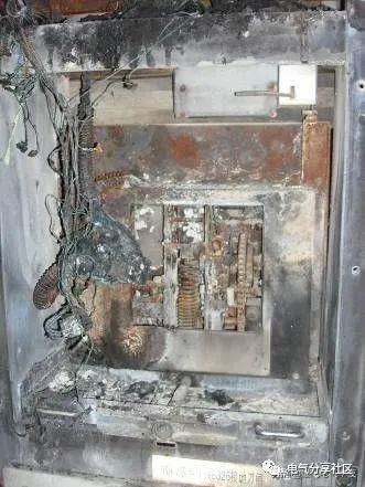 輕微開關(guān)柜故障會(huì)造成重大損失，請注意高壓電工