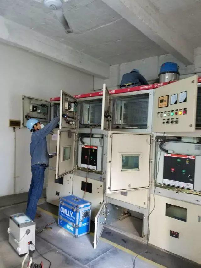 高電壓開關柜維護，確保整個配電室高效運行！